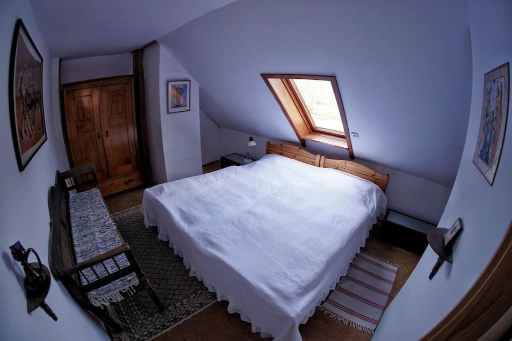 Stilvolles Landhaus Im Dreilaendereck Felsőszölnök Buitenkant foto